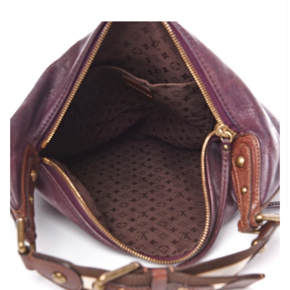 Louis Vuitton Monogram Mahina Otanah bag - Picture 7 of 10